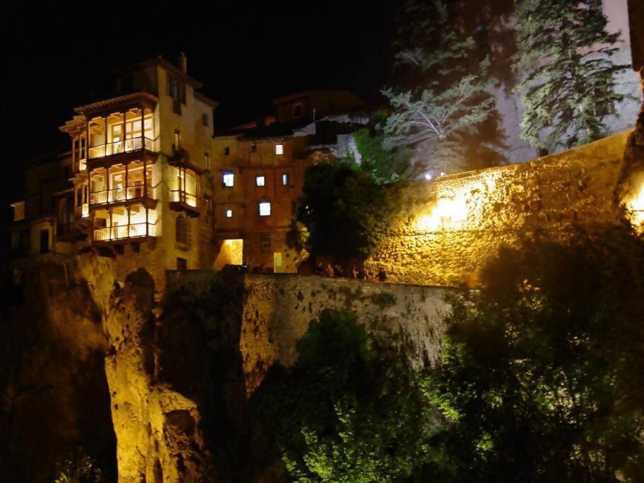 Luxury Danna Plaza Mayor Cuenca  Bagian luar foto